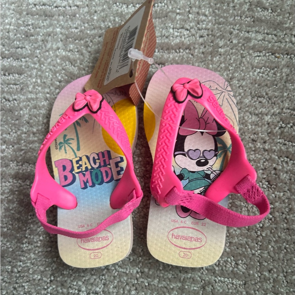 Havaianas Pink Minnie Beach Mode Sandals